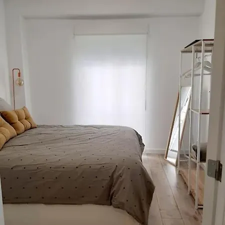 Confortable En * Έλτσε